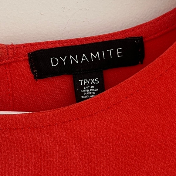 Dynamite Coral Blouse - Picture 2 of 5